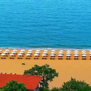 Palm Beach Hotel